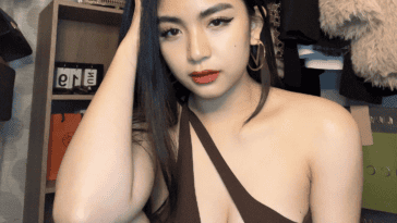Neslyn Ly 104