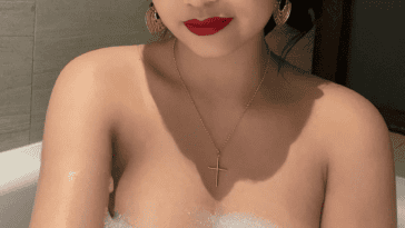 Neslyn Ly 218