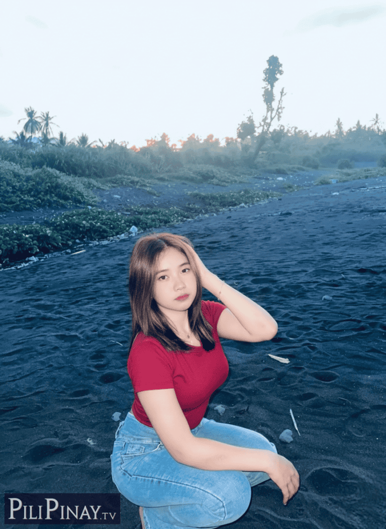 Julie Loyo 7