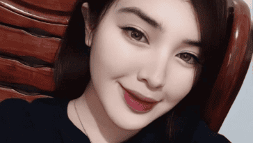 Charinalyn G 2 1
