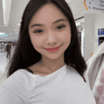 Yvonne 3