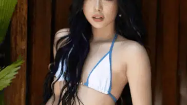 Julie Mina B 4